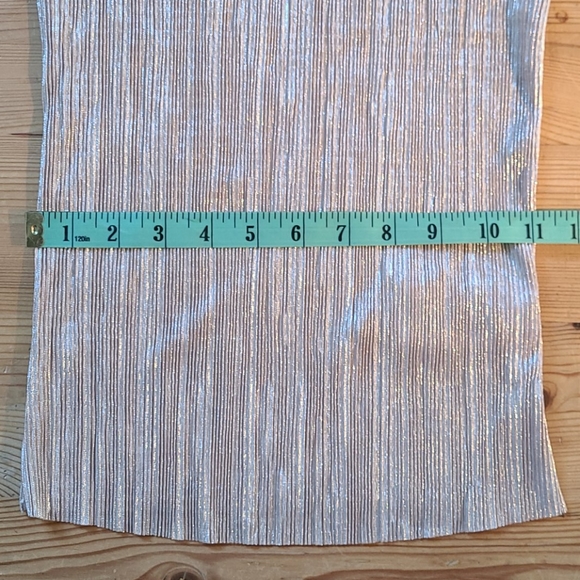 NWT Anthropologie gold/tan metallic shimmer tank - Picture 6 of 7